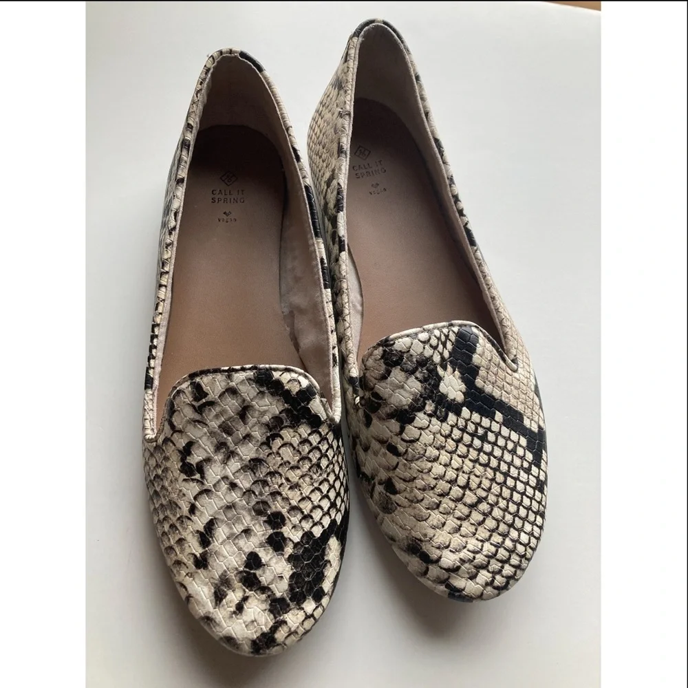 Call It Spring Vegan Snake Print Ballet Flat Loafers size 6.5 - Picture 1 of 5